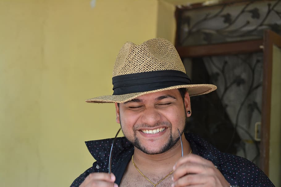 smile, hat, boy, goa, happy, face, people, smiling, portrait HD wallpaper