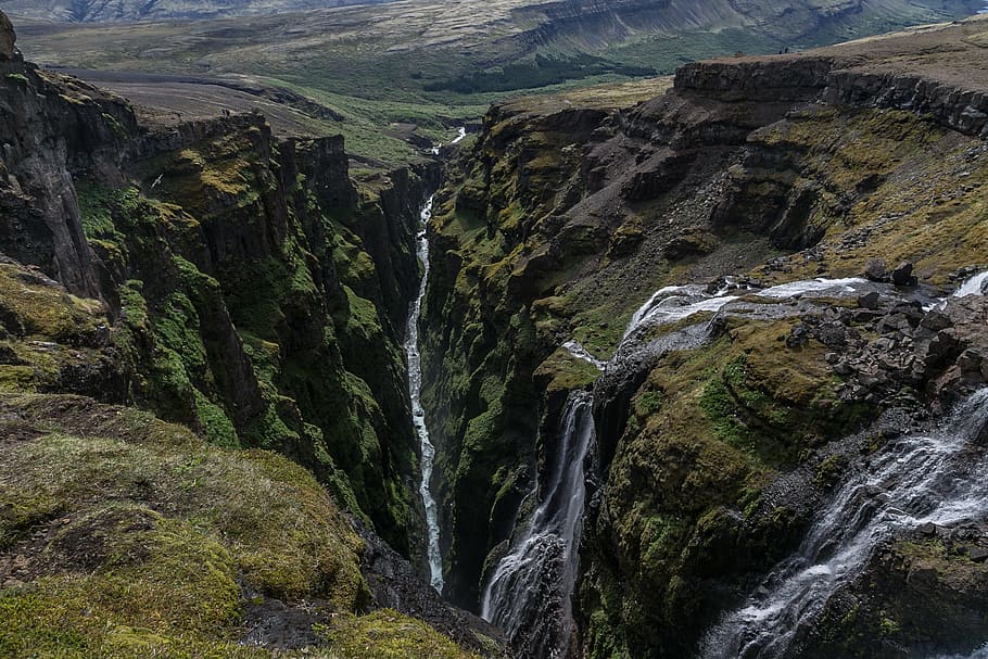 Landscape Photography of Waterfalls, cliffs, daylight, environment HD wallpaper