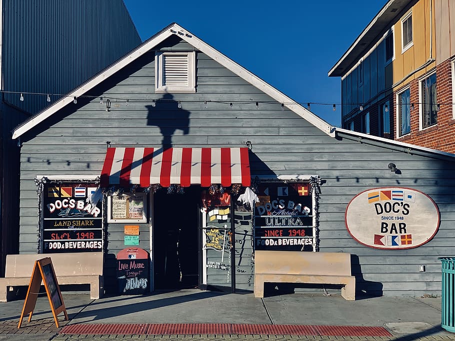 Doc's bar during daytime, architecture, built structure, text HD wallpaper
