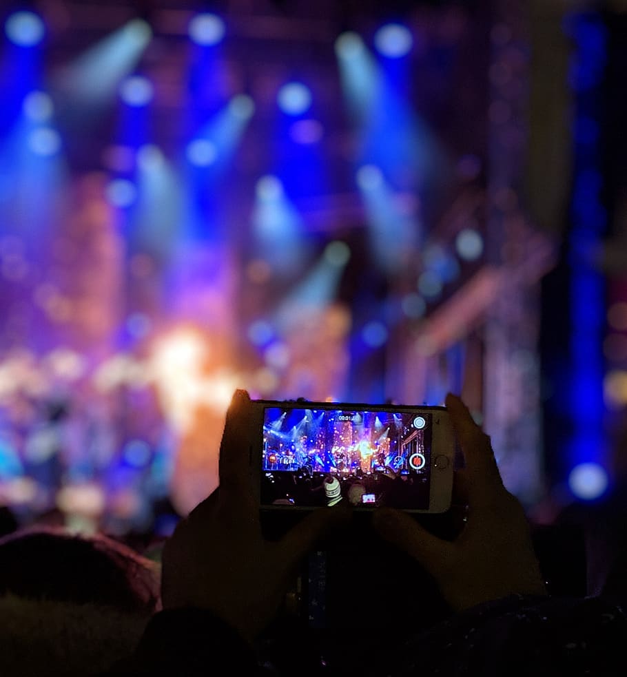 Person Recording A Video, screen, smartphone, video recording HD wallpaper