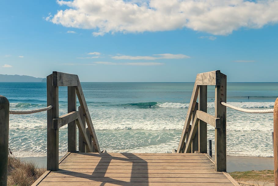 new zealand, mangawhai heads beach, frame, surfers, surfing