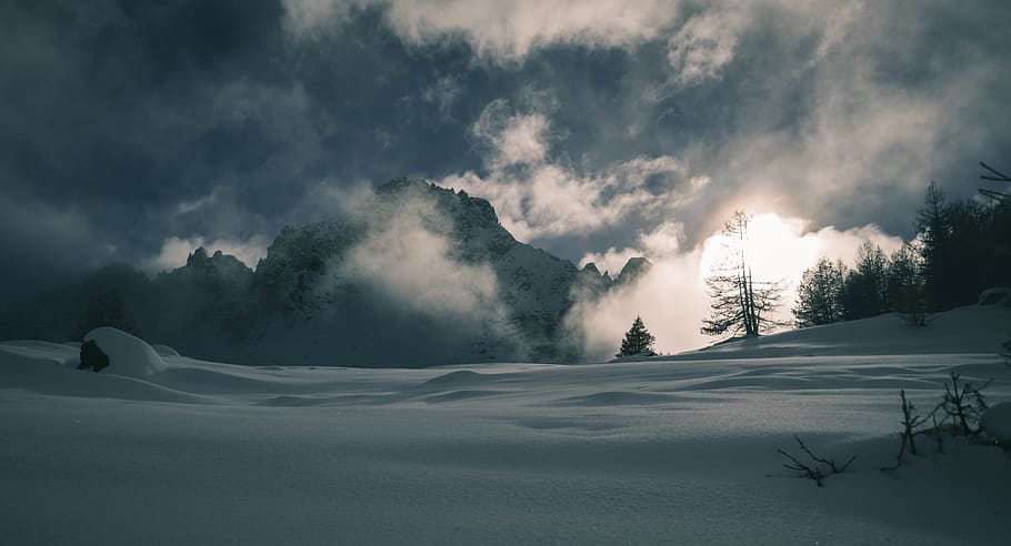snowfield during daytime, winter, cold temperature, sky, beauty in nature HD wallpaper