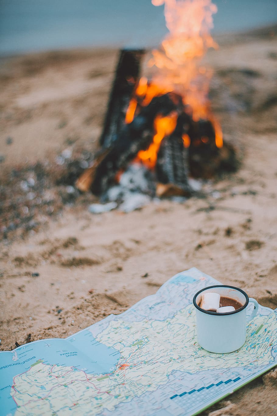 white cup near bonfire, flame, coffee cup, cacao, wanderlust, HD wallpaper