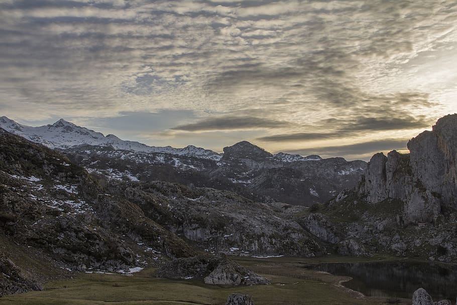 mountain, beauty in nature, scenics - nature, cloud - sky, tranquil scene HD wallpaper