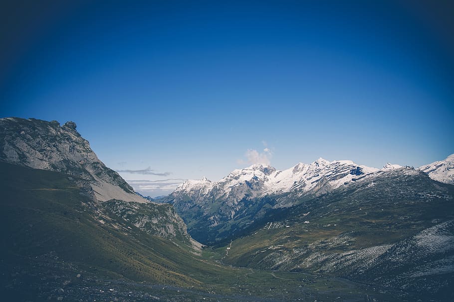 mountains under blue sky, nature, outdoors, mountain range, ice HD wallpaper