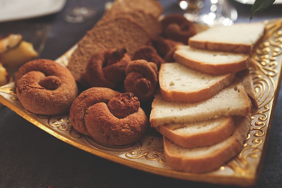 Bagels and bread, bakery, baking, cake, chocolate, coffee, cookie HD wallpaper