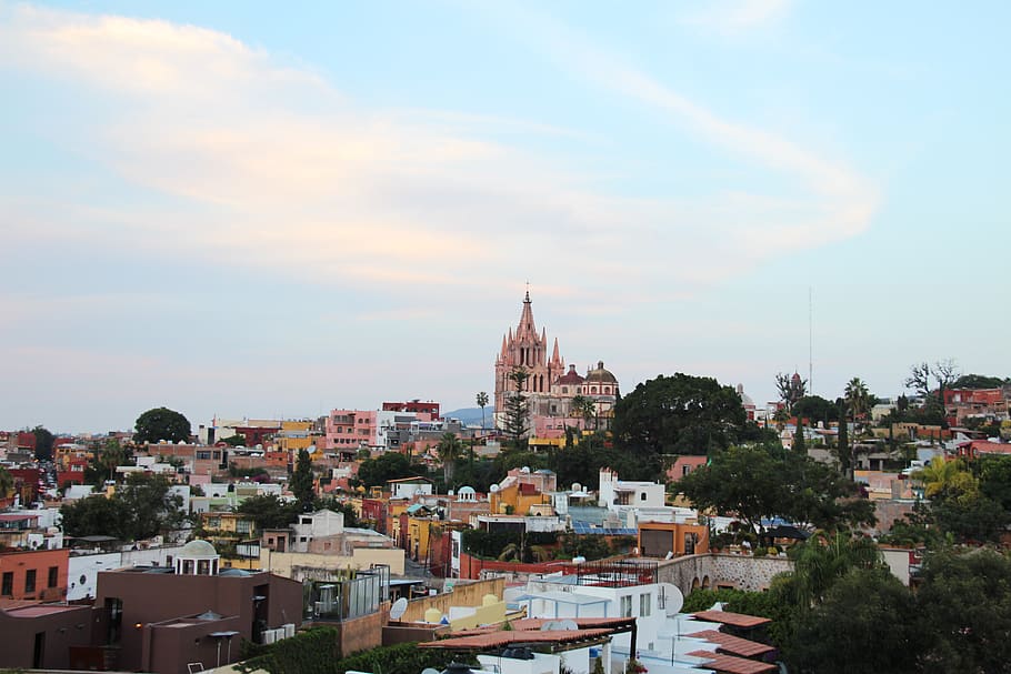architecture, building, steeple, tower, spire, metropolis, town HD wallpaper