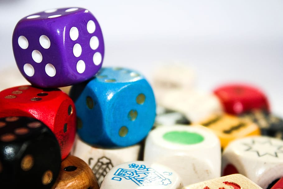 Blue Purple and Red Dices, chance, colorful, colourful, cube HD wallpaper