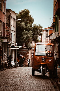 Parked Auto Rickshaw Near Building, architecture, car, downtown HD wallpaper