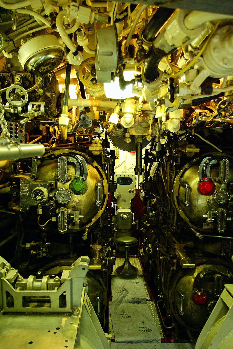 uss razorback torpedo room, submarine, ship, war, undersea