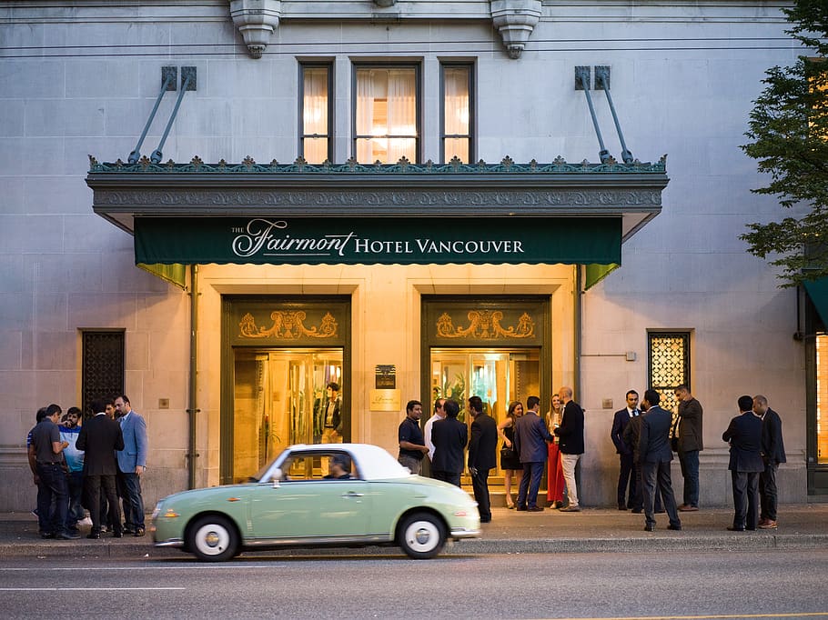 Green Coupe In Front Of Fairmont Hotel Vancouver, architecture, HD wallpaper