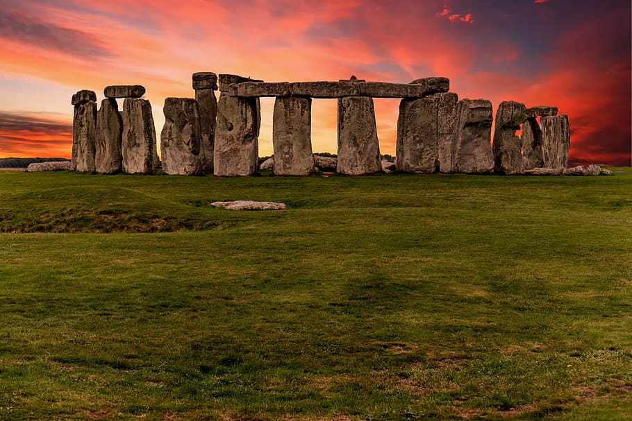 Stonehenge, England, ancient, dawn, dusk, evening, famous landmark, HD wallpaper