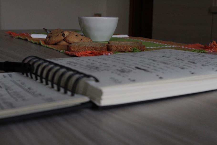 italy, padua, table, paper, book, indoors, publication, no people HD wallpaper