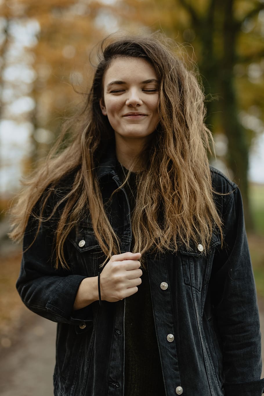 woman in black button-up jacket, long hair, one person, hairstyle HD wallpaper