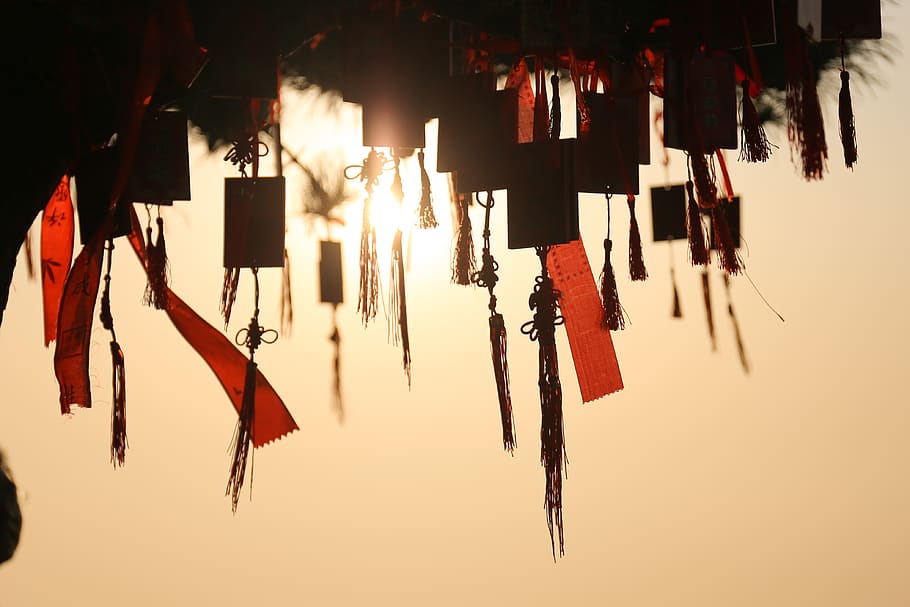 sun rise, hanging, no people, large group of objects, art and craft HD wallpaper