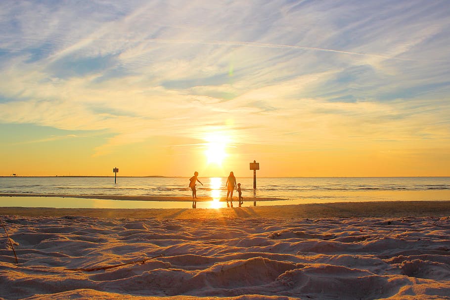 people on beach, nature, outdoors, person, human, sky, sea, water HD wallpaper