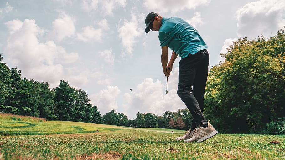 man playing golf, plant, one person, leisure activity, green color HD wallpaper