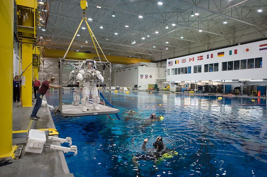 training-astronaut-mission-nasa.jpg