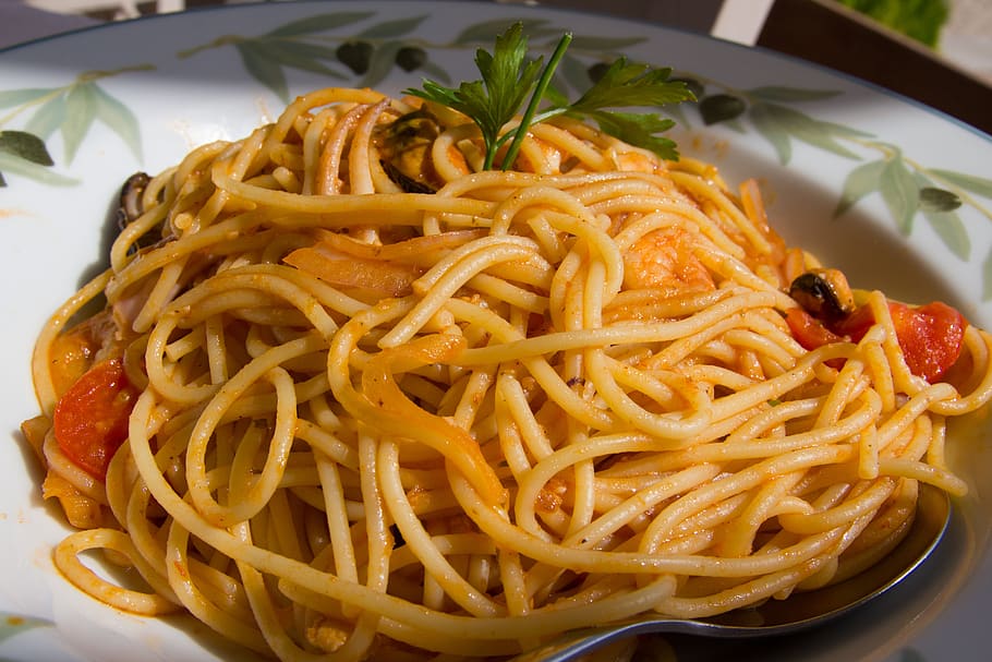 spaghetti, pasta, mat, eat, italian, carbohydrates, italy, delicious HD wallpaper