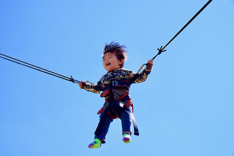 child, play, jumping, enjoy, smile, blue sky, fine weather HD wallpaper