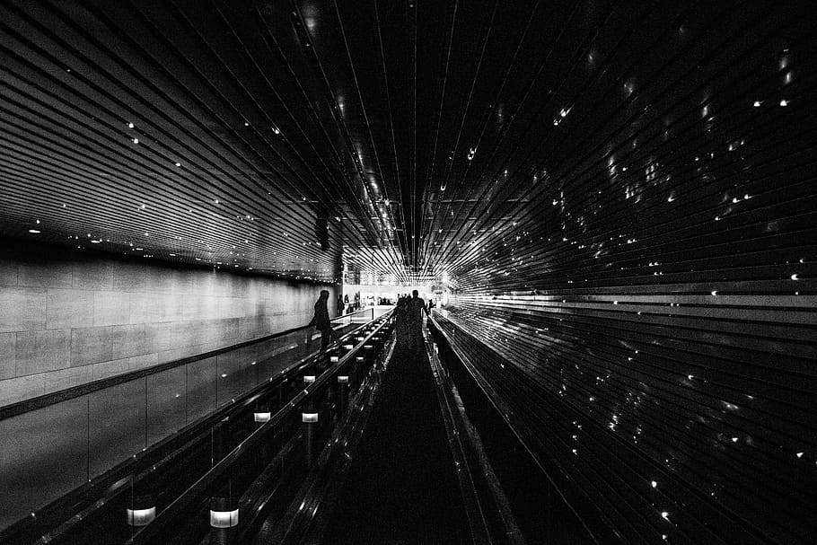Grayscale Photography of People Walking on Walkalator, architecture HD wallpaper