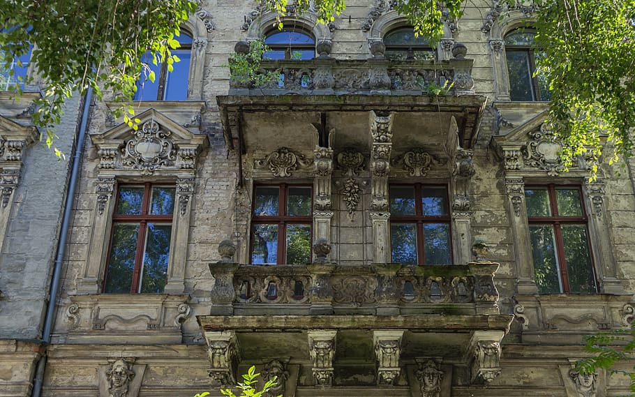 facade, house, decay, architecture, building, window, old, house facade HD wallpaper