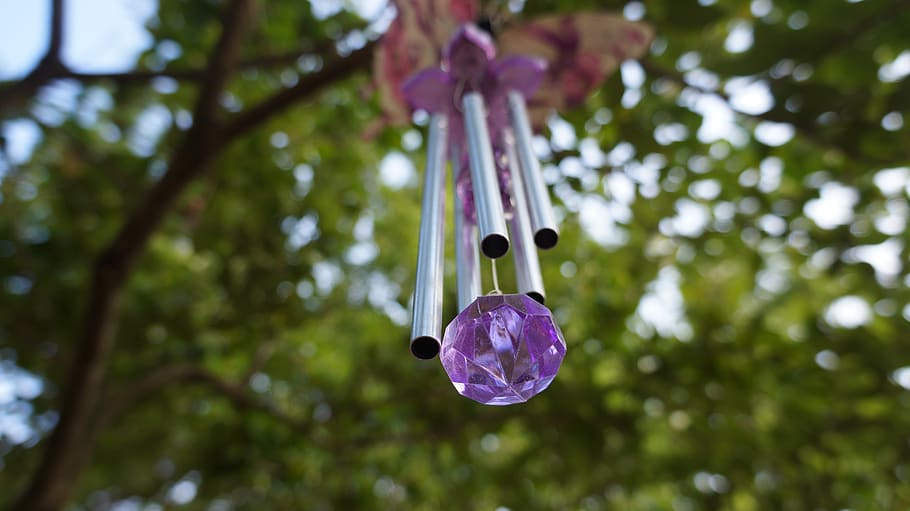 zobro zobro Metal BUTTERFLY design Wind Chimes with 3 Bells, 3 bells of 1  steps Home Balcony Garden Positive Energy, Home Decor Hanging Gifts for  Loved Ones Jingle Good Sound 20 Inch