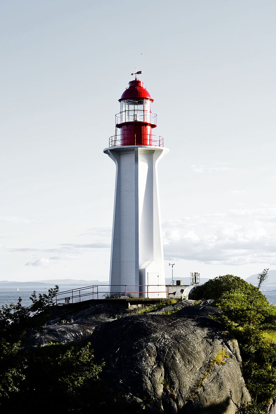 White and Red Lighthouse, architecture, clouds, coast, daylight HD wallpaper