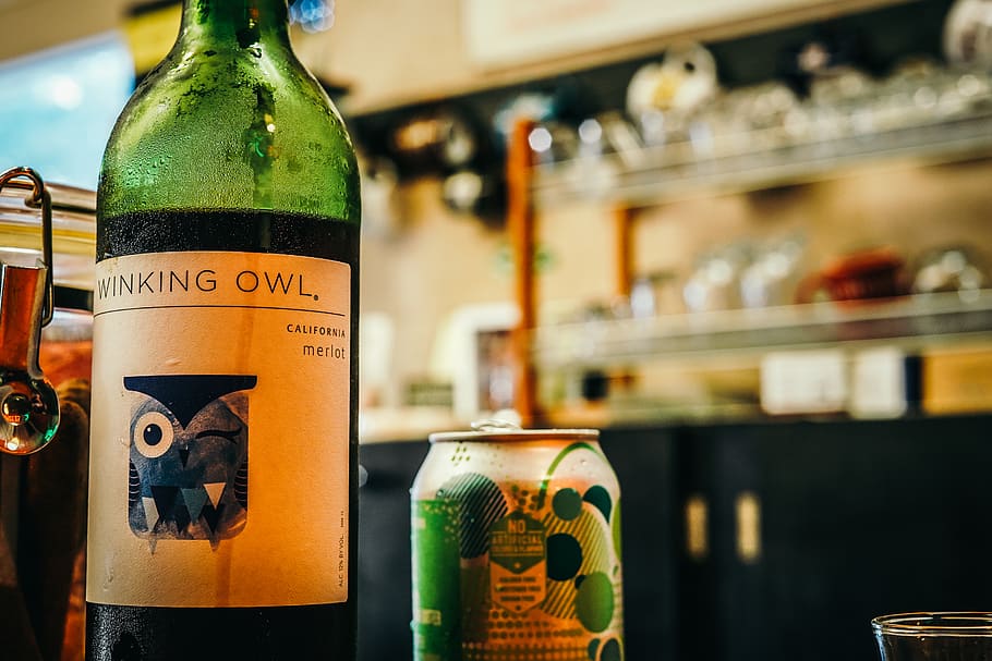 Winking Owl wine bottle, alcohol, beer, beverage, drink, red wine HD wallpaper