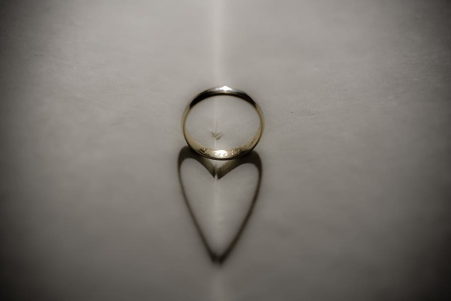 wedding, ring, book, heart, circle, shadow, guido, close-up HD wallpaper
