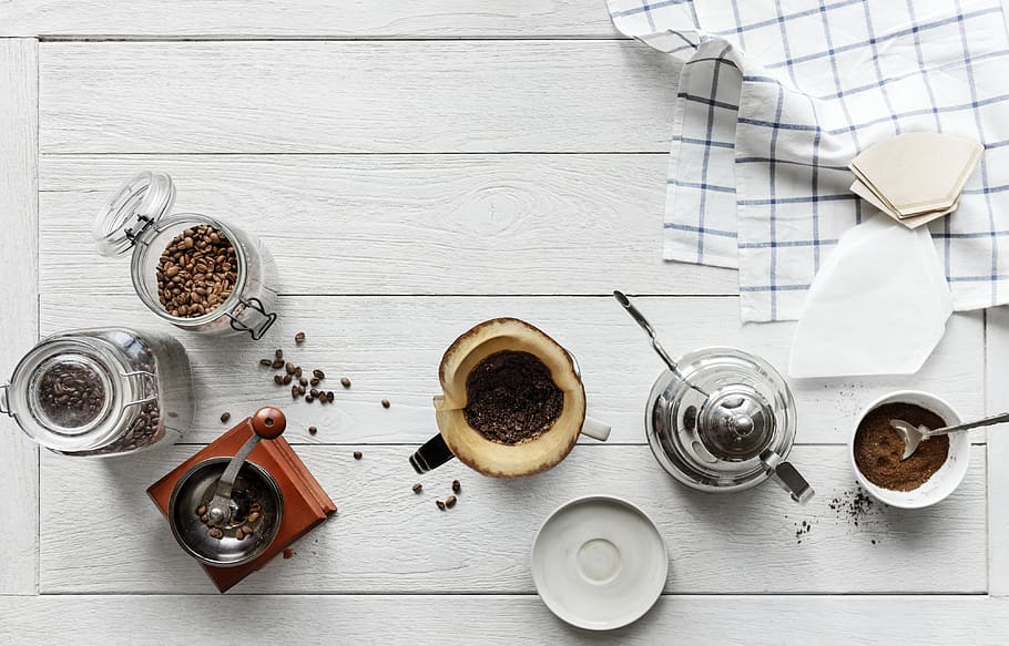 White Ceramic Coffee Cup, beans, brewing, caffeine, coffee beans HD wallpaper