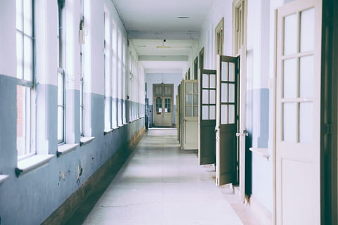 White Wall Paint Hallway, building, ceiling, classroom, daylight HD wallpaper