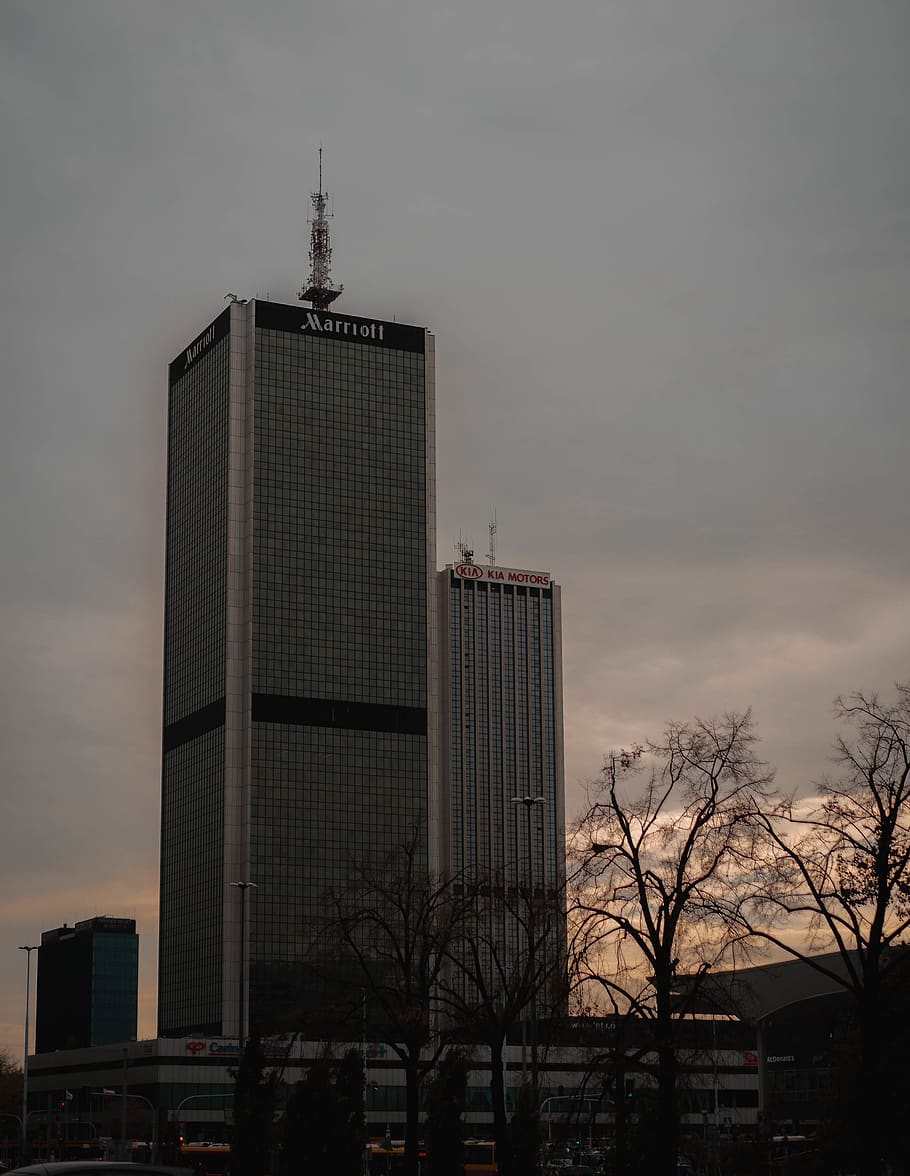 gray high-rise building, office building, city, high rise, urban HD wallpaper