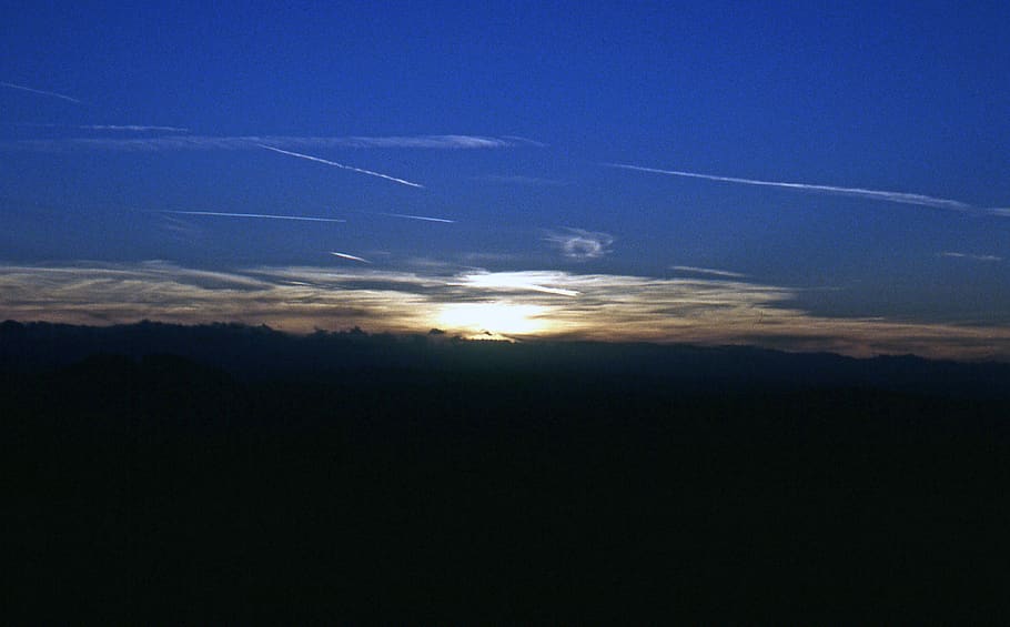 san marino, sunset, sky, vapor trail, cloud - sky, tranquil scene HD wallpaper