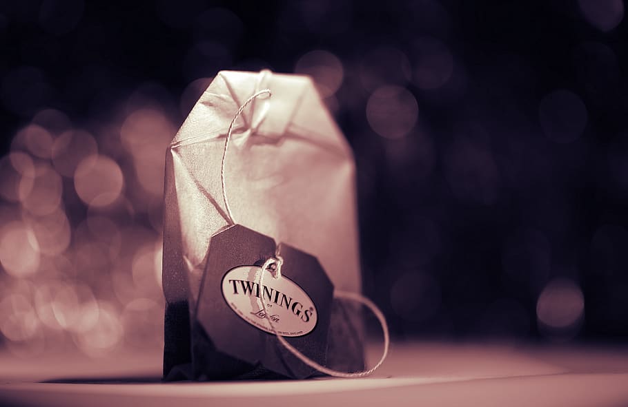 Twinnings pack on white surface, paper, art, origami, london HD wallpaper