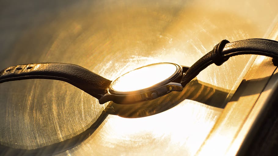 india, mysuru, watch, analog, sun light, close-up, sunlight HD wallpaper