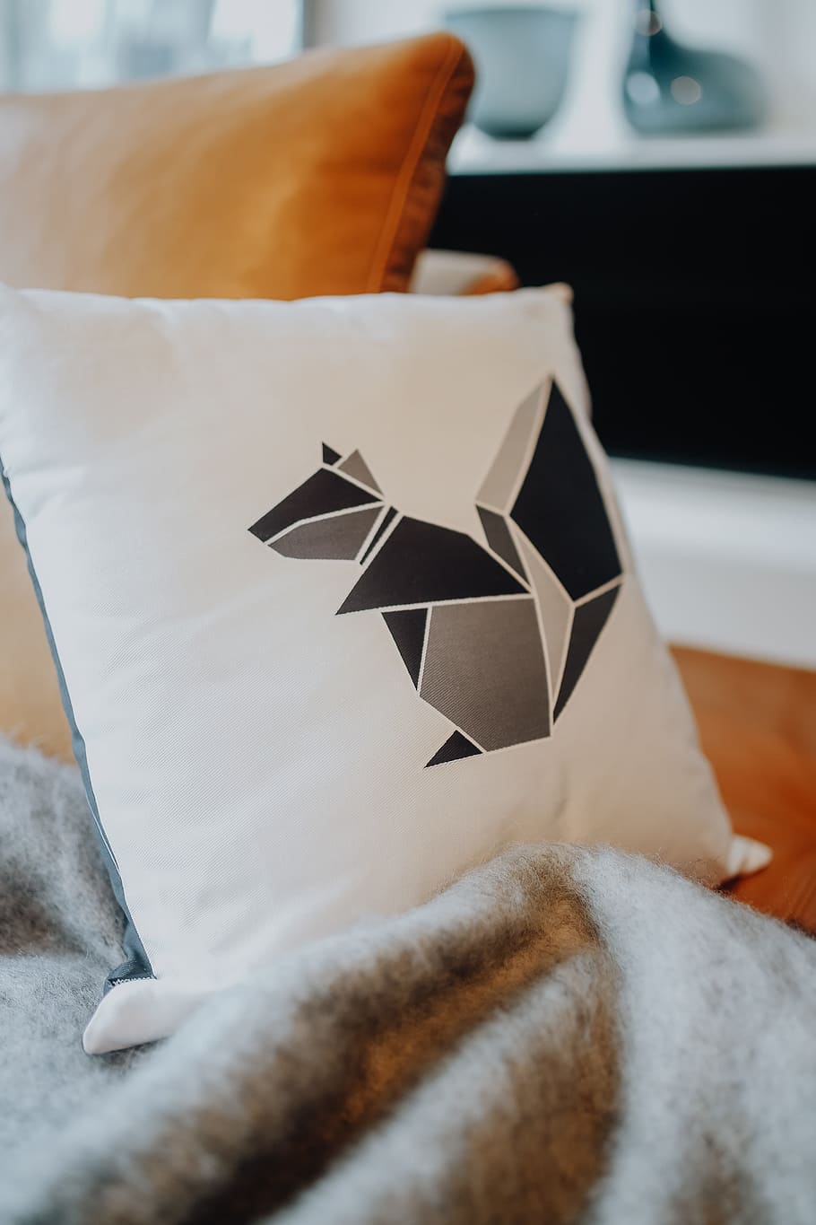 Scandinavian Decorative Pillows, interior, home, indoors, living HD wallpaper
