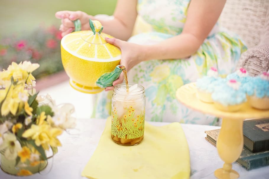 Person Holding Yellow and Green Lime Shape Ceramic Tea Pot, colorful HD wallpaper