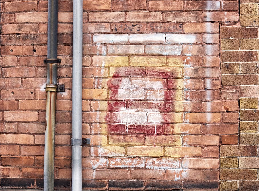 Gray Pipe on Brick Wall, bricks, building, gutter, architecture HD wallpaper