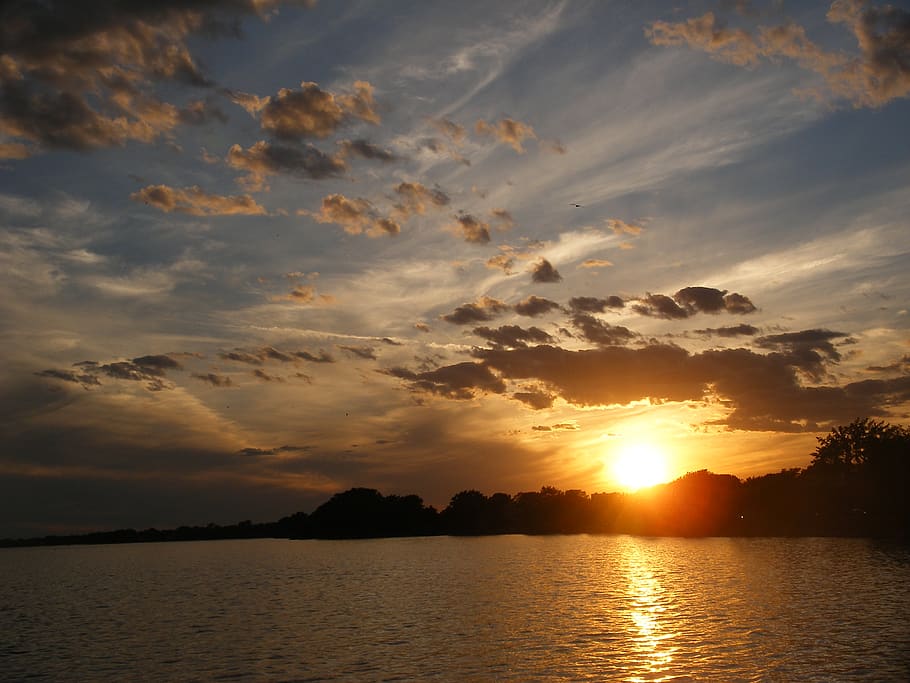 lake, reflections, sky, clouds, nature, sundown, sunset, beauty in nature HD wallpaper