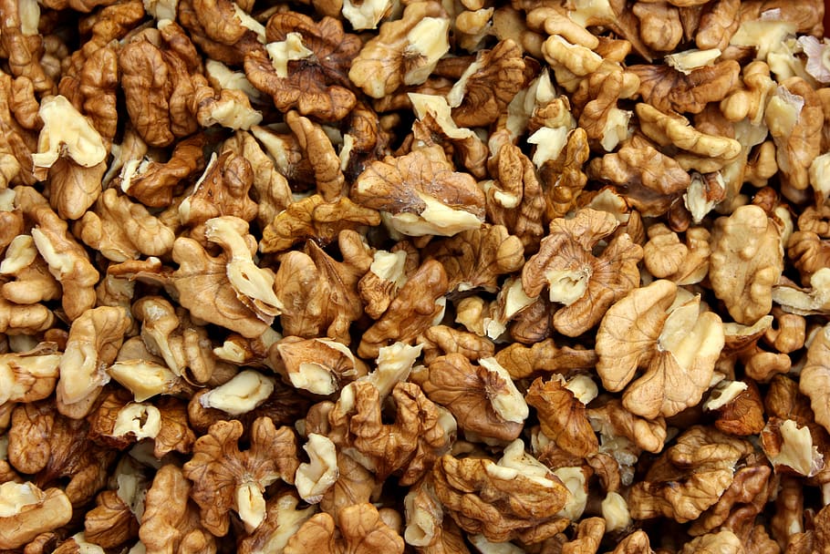 nuts, walnuts, snacks, tasty, eat, food, health, kitchen, pastries HD wallpaper