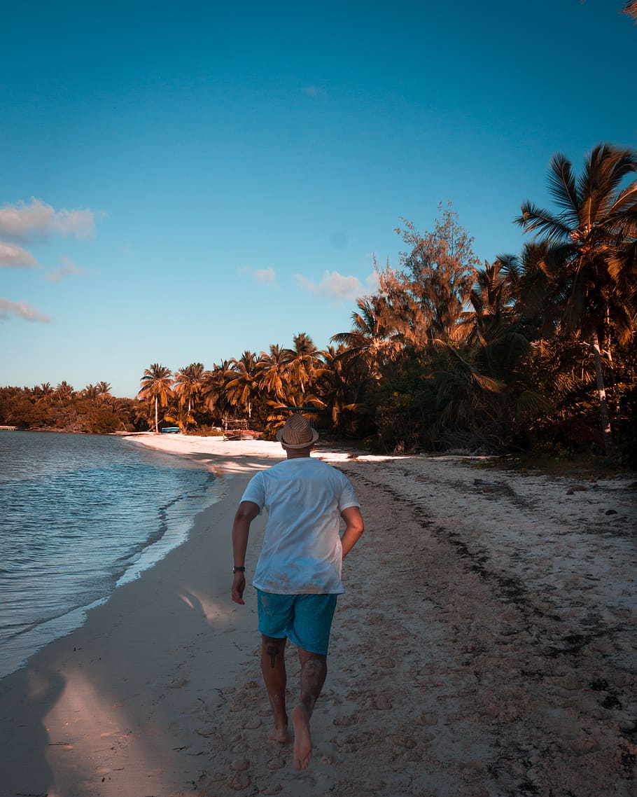 man walking on seashore beach, clothing, apparel, shorts, human HD wallpaper
