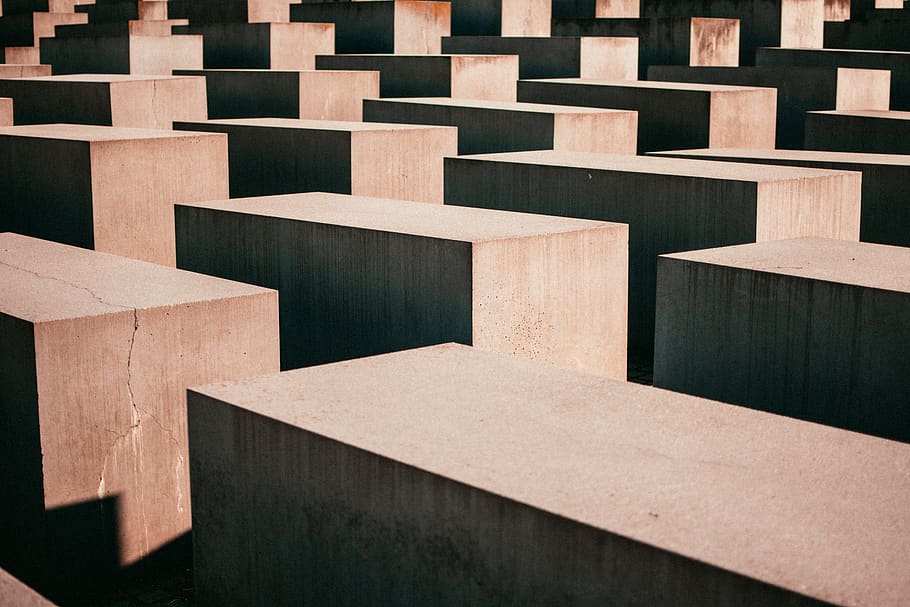 brown and gray tombs during daytime, wood, plywood, labyrinth HD wallpaper