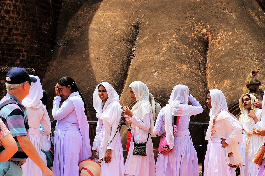 the queue, rock, sigiriya, lion rock, woman, white, www, hdr, HD wallpaper