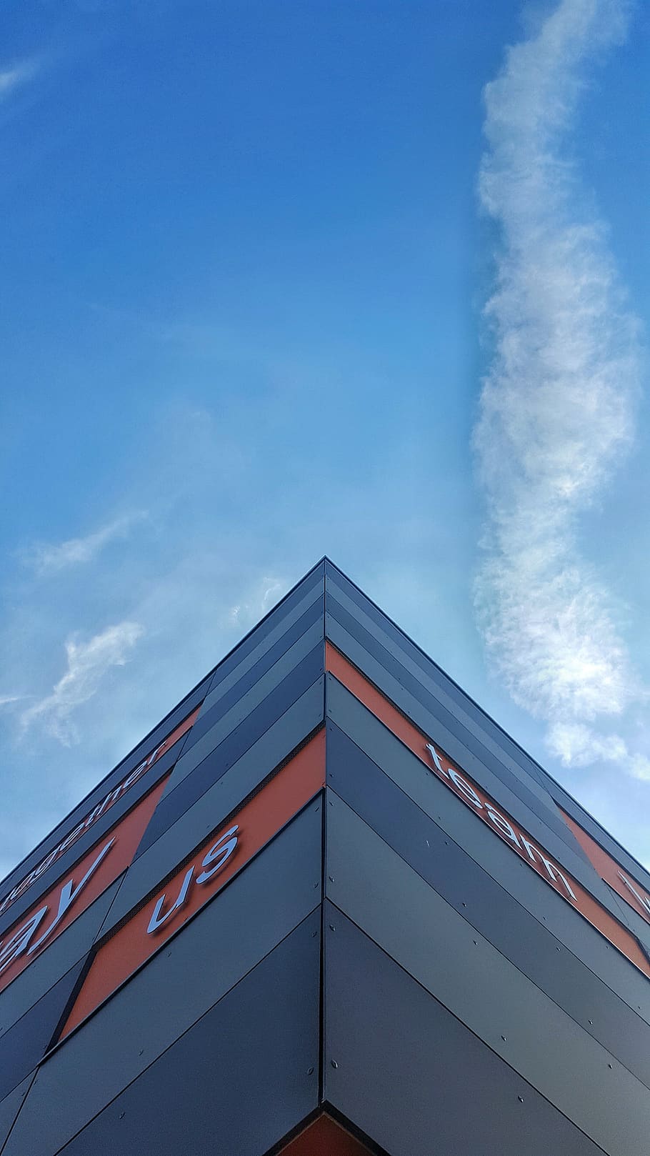 sky, architecture, building exterior, low angle view, built structure HD wallpaper