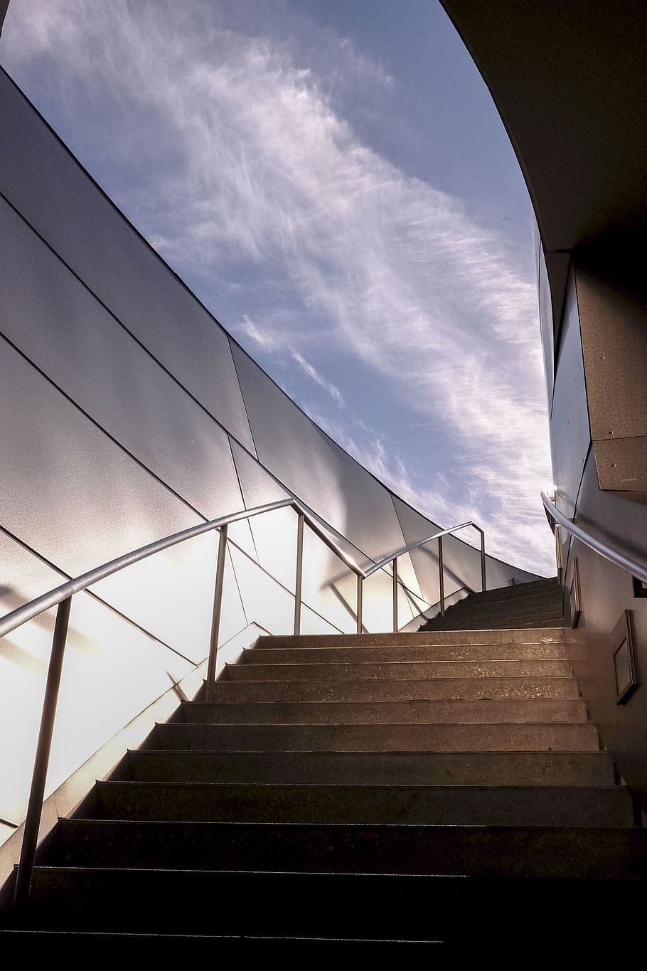 Concrete Staircase, architecture, perspective, stairs, sky, built structure HD wallpaper