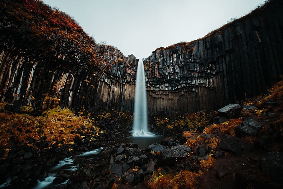 waterfalls during daytime, nature, motion, flowing water, rock HD wallpaper