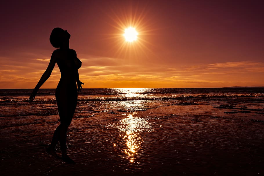 sunset, dusk, sea, reflections, woman, silhouette, shadow, horizon HD wallpaper