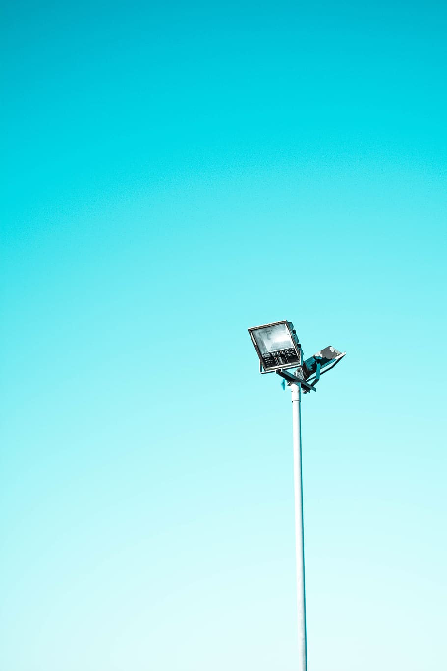 sky, blue, post, light, steel, spotlight, copy space, no people HD wallpaper