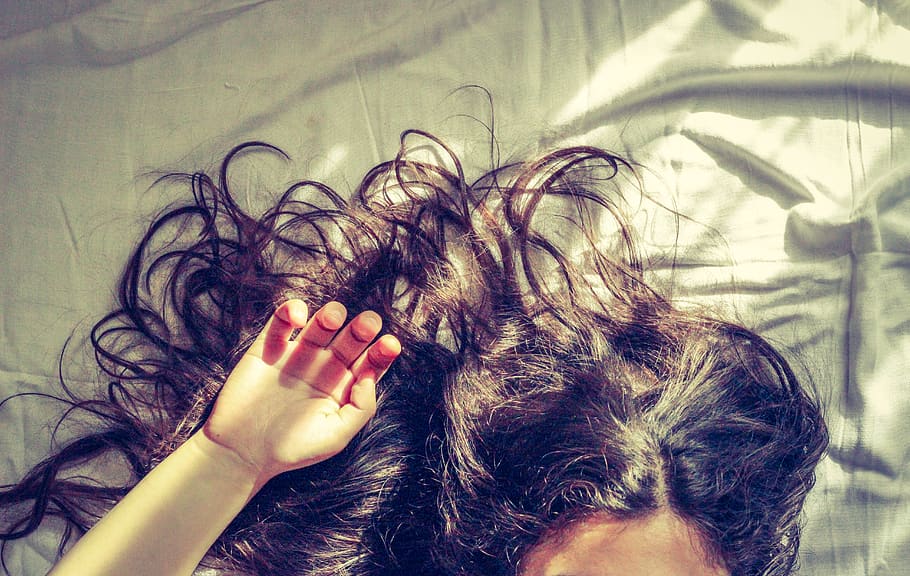 autumn, fall, dark, light, sunshine, hand, hair, girl, one person HD wallpaper